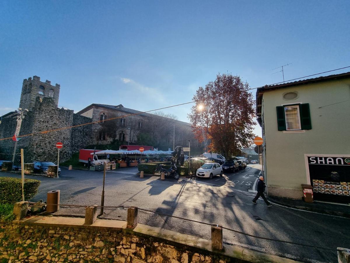 La Finestra Sul Castello Desenzano-By Goccia Di Lago Desenzano del Garda Exteriör bild